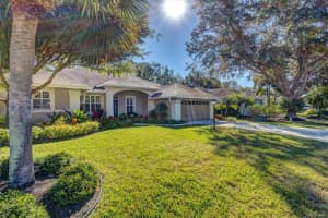 5272 Sunnydale Cir S, Sarasota, FL 34233, Sold 03/31/22