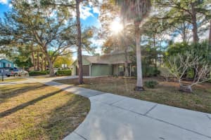 1989 Wood Hollow Pl, Sarasota, FL 34235, Sold 03/25/22