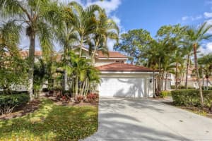 7611 Fairway Woods Dr, Sarasota, FL 34238, Sold 03/10/22