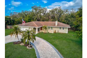 7211 N Leewynn Dr, Sarasota, FL 34240, Sold 03/10/22