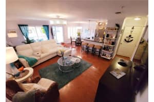 850 S Tamiami Trail, Sarasota, FL 34236, Sold 02/24/22