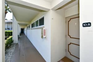 500 S Washington Dr, Sarasota, FL 34236, Sold 03/31/22