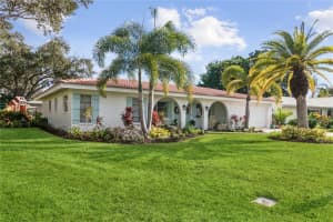 7425 Mariana Dr, Sarasota, FL 34231, Sold 03/15/22