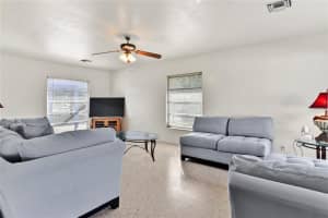 5220 43rd Ave W, Bradenton, FL 34209, Sold 03/01/22