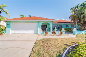 6327 Cocoa Ln, Apollo Beach, FL 33572, Sold 03/18/22
