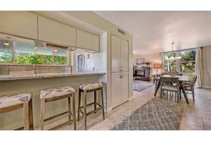 22 Sandy Cove Rd, Sarasota, FL 34242, Sold 03/10/22