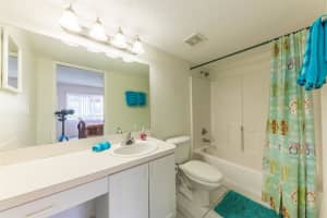 4457 45th Ave W, Bradenton, FL 34210, Sold 04/08/22