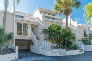 3803 E Bay Dr, Holmes Beach, FL 34217, Sold 02/10/22