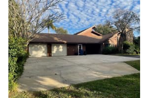 1208 Cimarron Cir, Bradenton, FL 34209, Sold 02/18/22
