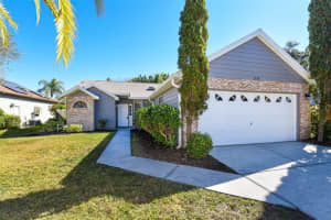 5018 82nd Way E, Sarasota, FL 34243, Sold 03/14/22