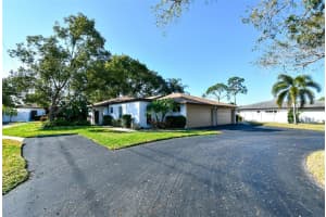 3554 Auburn Ct, Sarasota, FL 34231, Sold 03/31/22