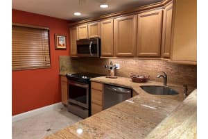 6700 Royal Palm Blvd, Margate, FL 33063, Sold 03/14/22