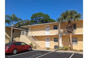 960 La Costa Cir, Sarasota, FL 34237, Sold 03/31/22