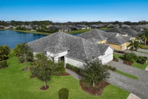 2049 Crystal Lake Trail, Bradenton, FL 34211, Sold 03/31/22