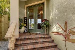 5222 Avenida Del Mare, Siesta Key, FL 34242, Sold 02/25/22