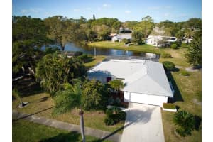 1802 Orangewood Ln, Sarasota, FL 34232, Sold 03/10/22