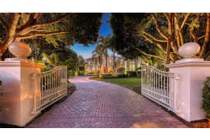 1313 Westway Dr, Sarasota, FL 34236, Sold 03/07/22