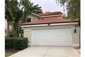 7600 Fairway Woods Dr, Sarasota, FL 34238, Sold 03/04/22