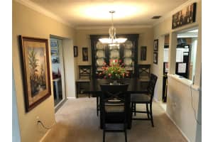 3211 Brunswick Ln, Sarasota, FL 34239, Sold 03/11/22