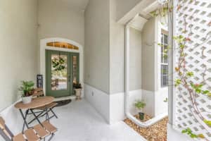 8982 Founders Cir, Palmetto, FL 34221, Sold 04/15/22