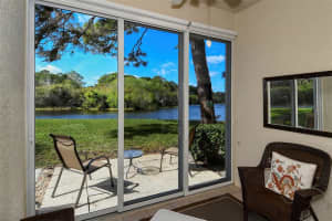 8390 Wingate Dr, Sarasota, FL 34238, Sold 03/11/22