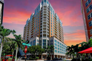 1350 Main St, Sarasota, FL 34236, Sold 04/28/22