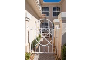 6966 Prosperity Cir, Sarasota, FL 34238, Sold 02/24/22