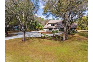 9222 66th Ave Dr E, Bradenton, FL 34202, Sold 03/31/22
