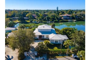 1718 BAY ST, SARASOTA, FL 34236 Sold 08/11/22