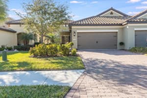 6310 Positano Ct, Sarasota, FL 34243, Sold 03/07/22