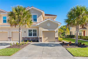 8230 Enclave Way, Sarasota, FL 34243, Sold 02/25/22