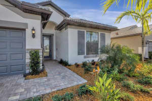 5721 Sweet Leaf Way, Sarasota, FL 34238, Sold 03/14/22