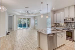 7203 Costa Bella Dr, Bradenton, FL 34209, Sold 04/18/22