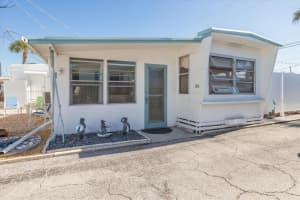 36 Main St Dr, Longboat Key, FL 34228, Sold 03/07/22