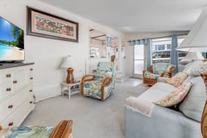36 Main St Dr, Longboat Key, FL 34228, Sold 03/07/22