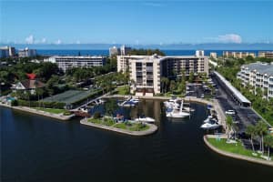 5855 Midnight Pass Rd, Siesta Key, FL 34242, Sold 04/04/22