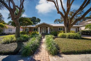 1844 Goldenrod St, Sarasota, FL 34239, Sold 03/22/22