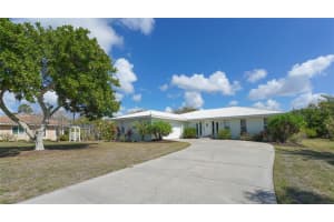 2316 Goya Dr, Nokomis, FL 34275, Sold 05/02/22