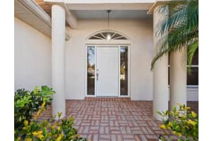 6632 Deering Cir, Sarasota, FL 34240, Sold 03/15/22
