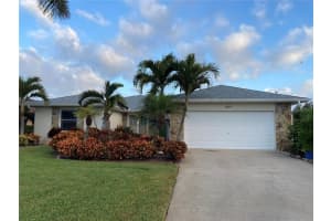 8611 51st Ave W, Bradenton, FL 34210, Sold 03/25/22