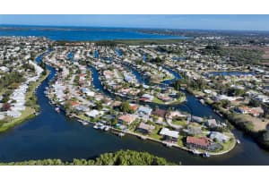 5319 Bimini Dr, Bradenton, FL 34210, Sold 04/21/22