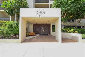 1055 GULF OF MEXICO DR #406, LONGBOAT KEY, FL 34228 Sold 09/02/22