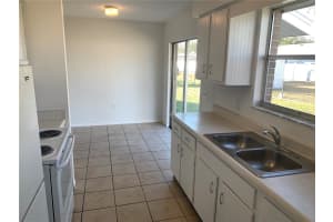 6609 Alpine Ln, Bradenton, FL 34208, Sold 03/25/22