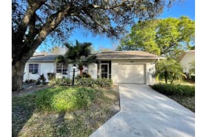 4249 Oakhurst Cir E, Sarasota, FL 34233, Sold 03/25/22