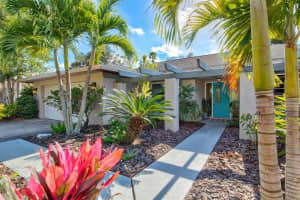3810 Countryside Ln, Sarasota, FL 34233, Sold 03/07/22