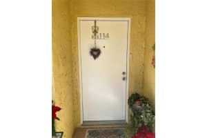 3413 Clark Rd, Sarasota, FL 34231, Sold 04/20/22