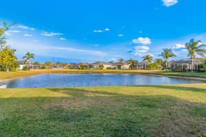 5219 Aqua Breeze Dr, Bradenton, FL 34208, Sold 03/10/22