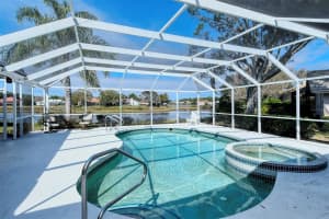 8419 Cypress Hollow Dr, Sarasota, FL 34238, Sold 03/14/22