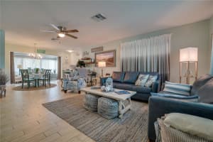 225 S Harbor Dr, Holmes Beach, FL 34217, Sold 04/08/22