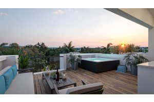 2197 MAIN ST, SARASOTA, FL 34237 Sold 02/12/24